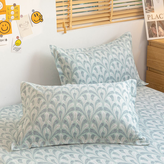 A pair of pure cotton coarse cloth pillowcases 48x74cm