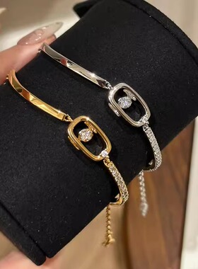 满天星椭圆型超闪莫桑钻手链女新款轻奢日常高级感韩版简约手饰品