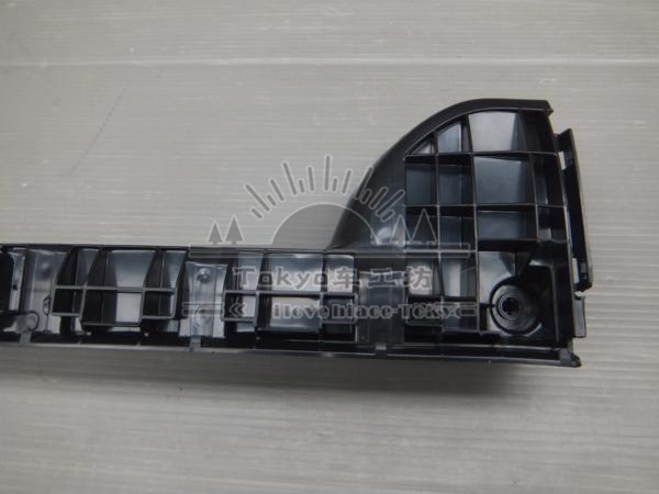 适用于hiace200系 港版VAN仔 丰田海狮 200-2009 前保险杠支架 - 图0