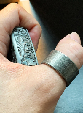 空白素戒-北欧极简宽版钛钢戒指