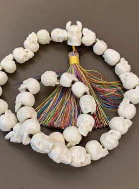 鹿角雕刻做旧款骷髅头个性手把件35颗籽手持吊坠