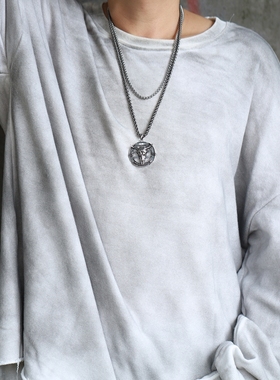 美式霸气超大盾牌牛头高街男士项链个性钛钢吊坠朋克挂坠潮重金属