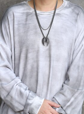 潮牌天使之翼霸气男士项链钛钢吊坠潮男理发师朋克毛衣链挂链ins