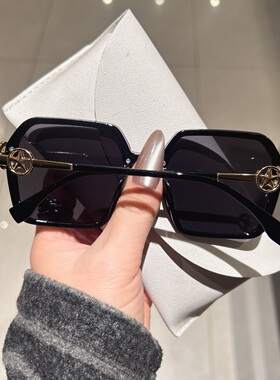 新款时尚大框偏光太阳镜女防紫外线防晒墨镜潮洋气高级感开车眼镜