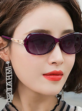 新款小框偏光太阳镜开车墨镜女防紫外线优雅复古网红街拍眼镜小脸