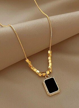 金色简约钛钢方块项链2026新款