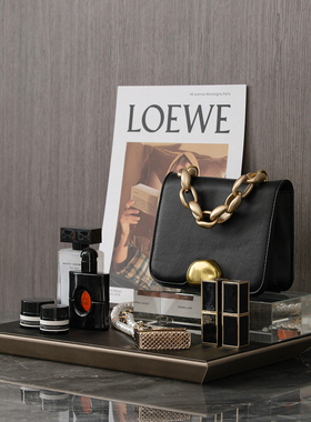 衣帽间化妆品首饰托盘软装饰品