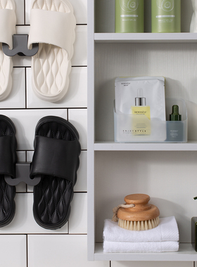 展厅卫浴柜镜柜台面软装饰品摆件