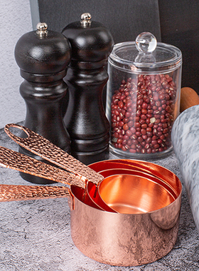 北欧厨房样板间轻奢紫铜装饰品