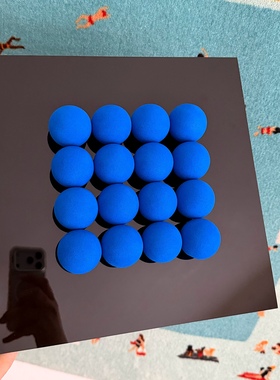 原创立体克莱因蓝小球装饰画