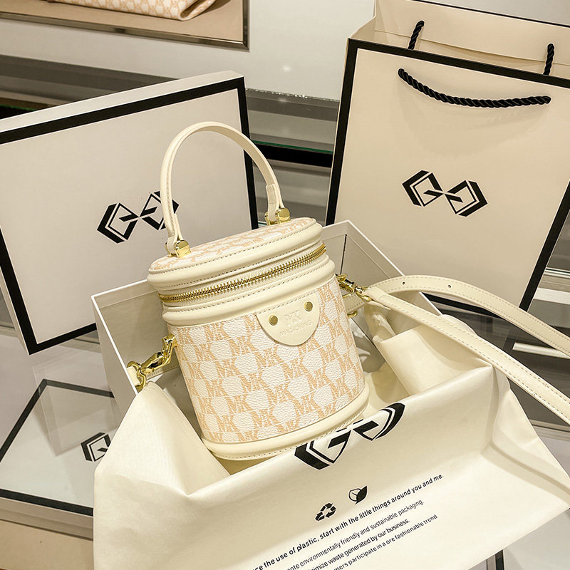 mk女夏2021新款潮超火饭桶包水桶包 惠派旗舰女士包袋