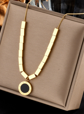 2023 Double Layer Hollow Thick Clavicle Chain Stainless