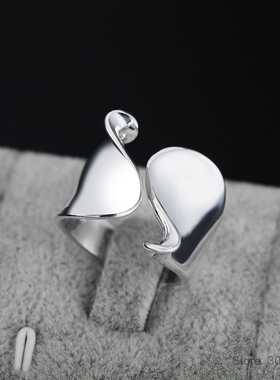 Free Shipping 925 Sterling Silver Unique Design Smooth Ring