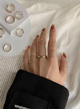 款式新颖戒指品牌见详情