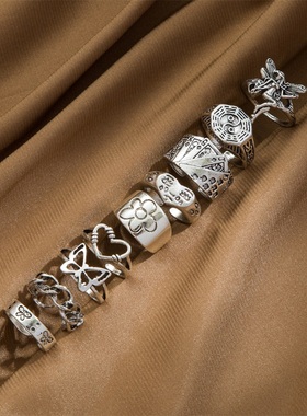 款式新颖戒指见详情合金