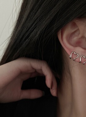 2022 Korea Silver Color metal Geometric Heart Ear Cuff