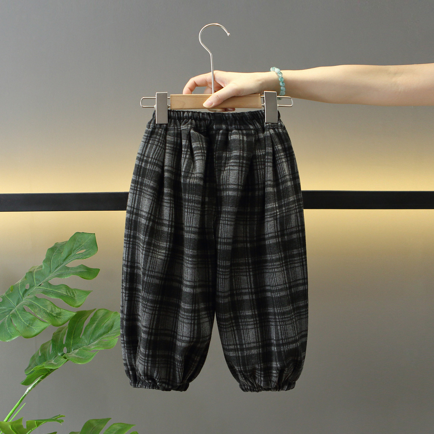 男童冬季格子裤2025新款儿童加绒束脚裤宝宝洋气时髦冬装休闲卫裤,淘宝优惠券,粉丝福利购,淘宝优惠卷
