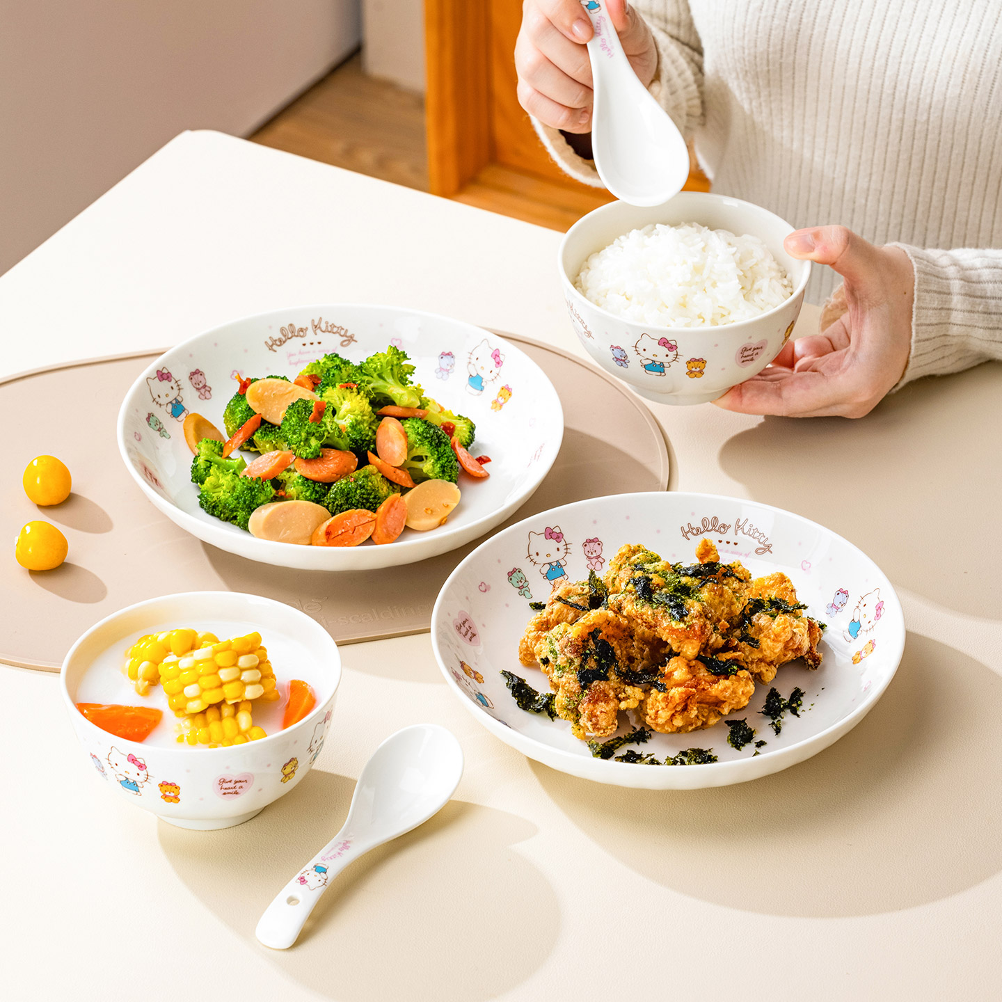 HelloKitty ceramic bowl and plate set cute