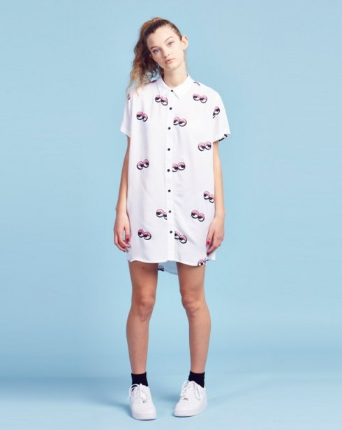 Cute special oaf cartoon style super cute white shirt