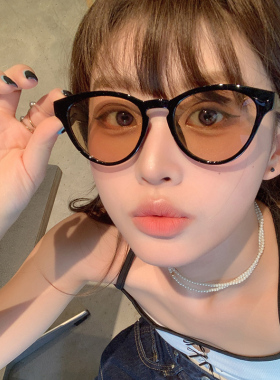 复古美式猫眼墨镜女韩版潮高级感防紫外线2024年新款偏光太阳眼镜