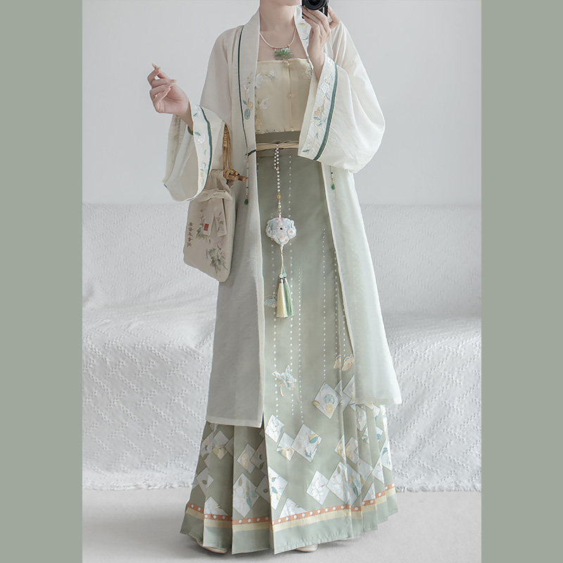 云藏月绣青栀白茶原创明制马面裙子日常通勤改良汉服女款套装春夏,淘宝优惠券,粉丝福利购,淘宝优惠卷