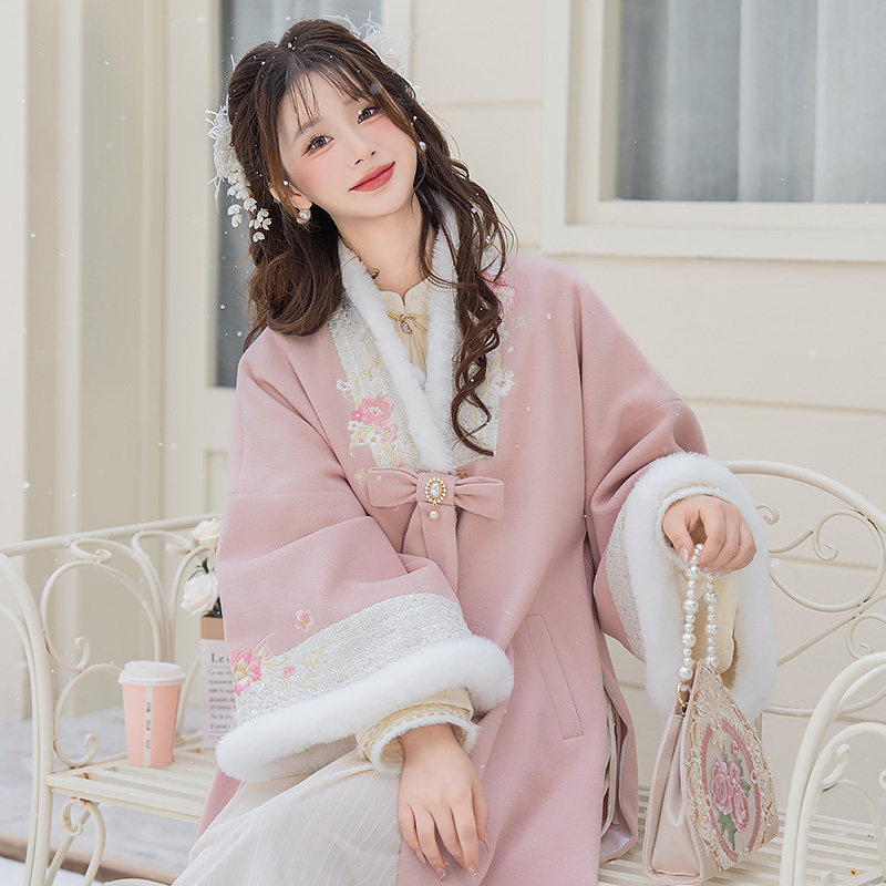 云藏月绣 听雪 原创加绒合领长袄粉色毛呢大衣国风连衣裙汉元素冬,淘宝优惠券,粉丝福利购,淘宝优惠卷