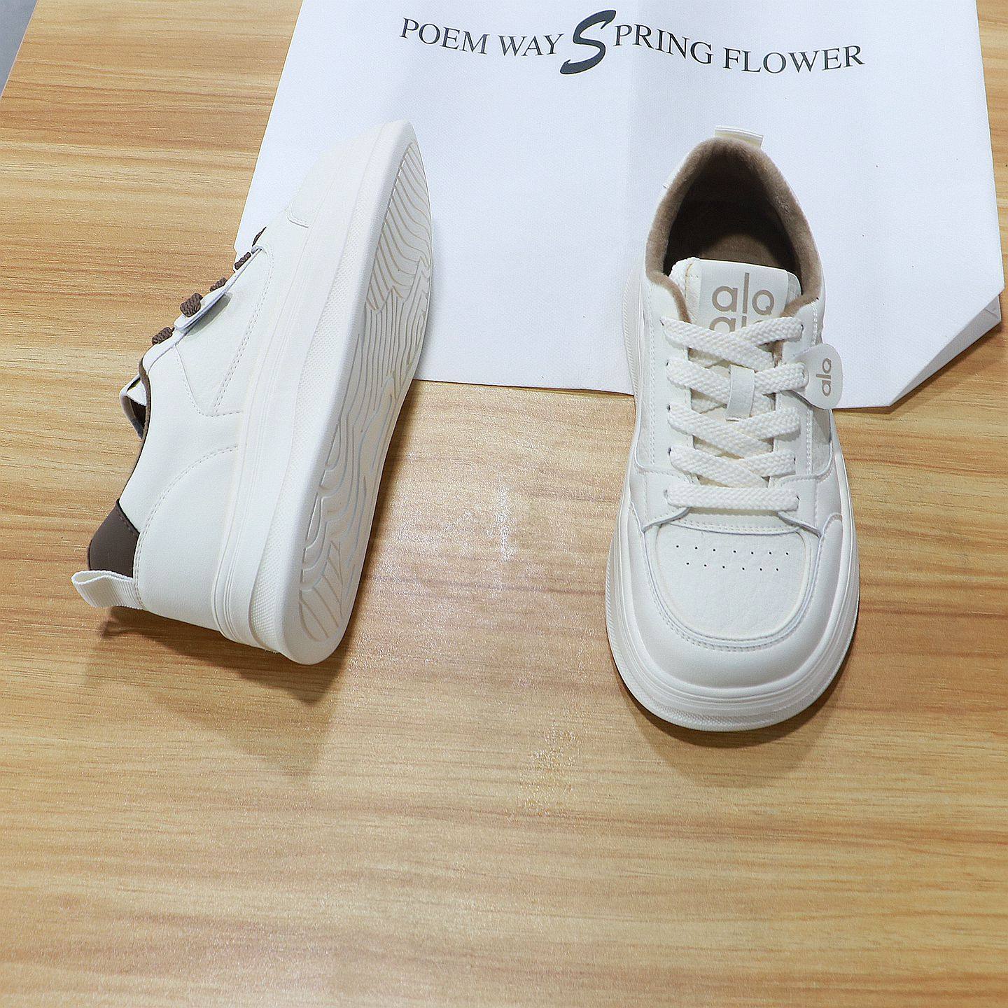 诗路花语女鞋2025冬真皮加绒小白鞋软底保暖运动休闲板鞋221-506,淘宝优惠券,粉丝福利购,淘宝优惠卷