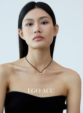 EGOACC精致黑尖晶石爱心锁骨链
