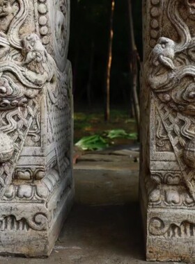 青石狮子门鼓一对 古朴典雅，适合庭院， 高123cm 宽65cm 厚28cm