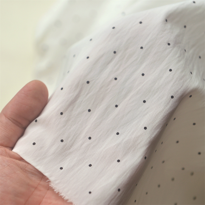 米白黑小圆点纤丝棉 秋衬衫连衣裙上衣发圈娃衣汉服文艺百搭面料 - 图2