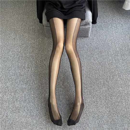 Dünne schwarze Strümpfe, sexy schlankmachende Strumpfhosen mit seitlichen vertikalen Streifen