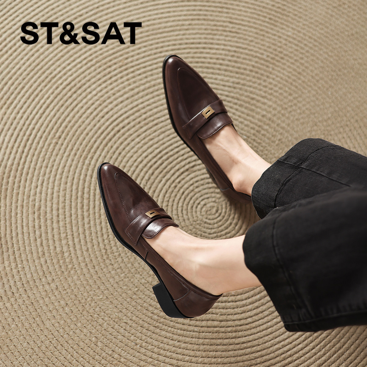 星期六乐福鞋女2025新款秋冬英伦风尖头粗跟皮鞋一脚蹬通勤单鞋子