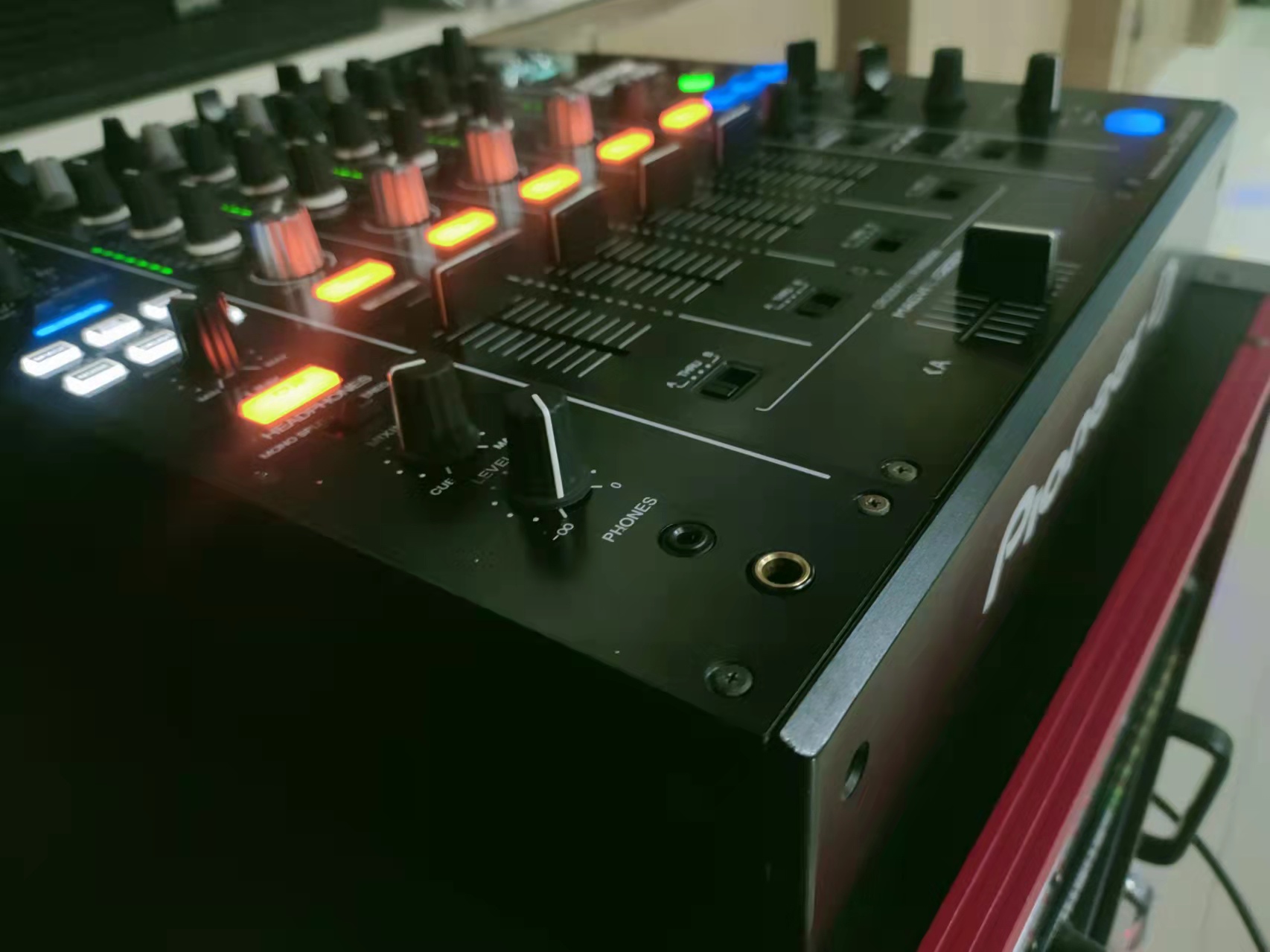 二手先锋DJM900nsx2 三代打碟机混音台 - 图3