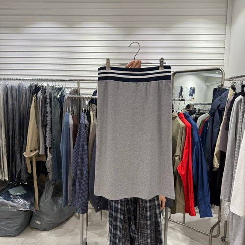 bricklane Amy韩代 26fw 东大门 休闲抽绳 针织半身裙拼色条纹腰 - 图1