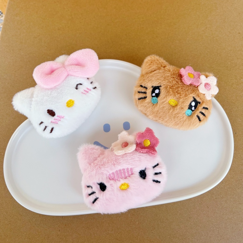 卡通毛绒KT猫咪公仔胸针hellokitty可爱玩偶书包装饰袜子辅料配件 - 图0