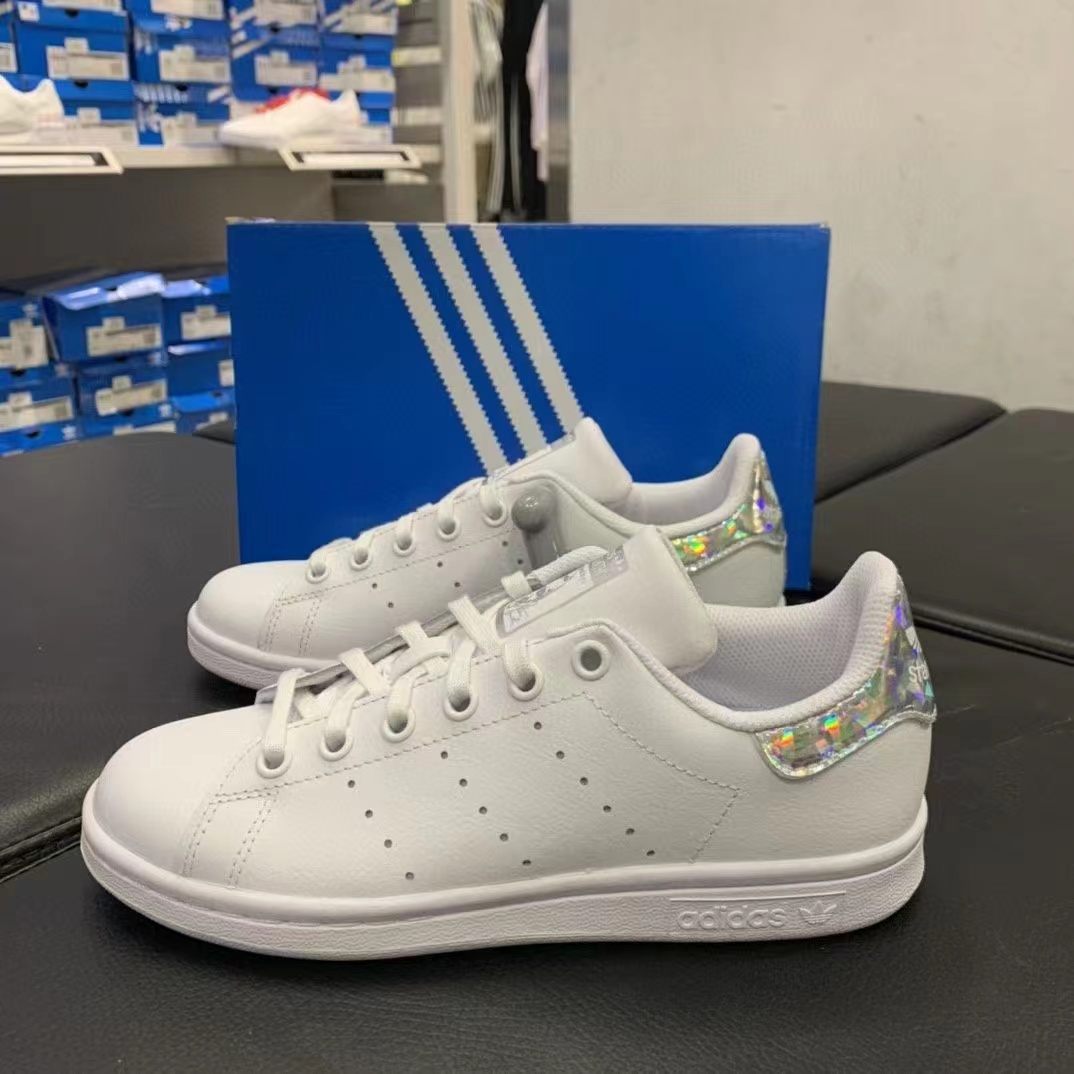 adidas三叶草女鞋STAN SMITH经典史密斯小白鞋运动休闲板鞋EE8483