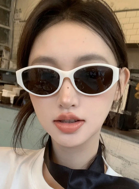 复古猫眼墨镜女潮防晒高级感偏光