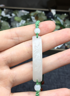 和田玉雕花荷花手牌女士白玉手链手环手饰珠串荷花特色