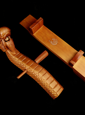 董易林吉祥物桃木囚牛摆件