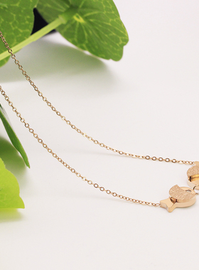 日韩气质磨砂小鱼项链女玫瑰金