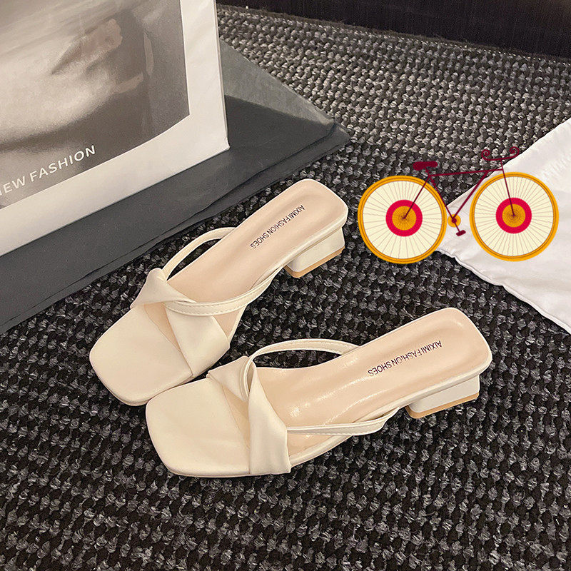 2025夏季外穿气质粗跟凉拖鞋交叉绑带法式海边沙滩鞋配裙子女凉鞋,淘宝优惠券,粉丝福利购,淘宝优惠卷