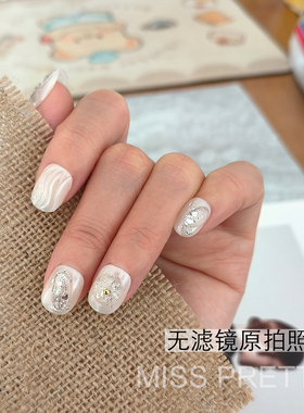 穿戴甲定制气质温柔白色简约美甲