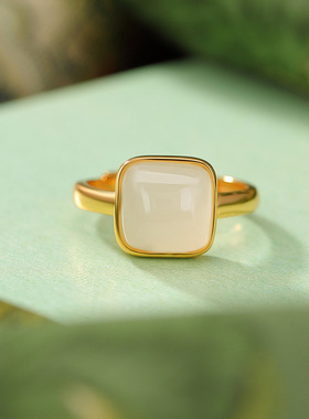 经典和田玉戒指小方戒限时优惠