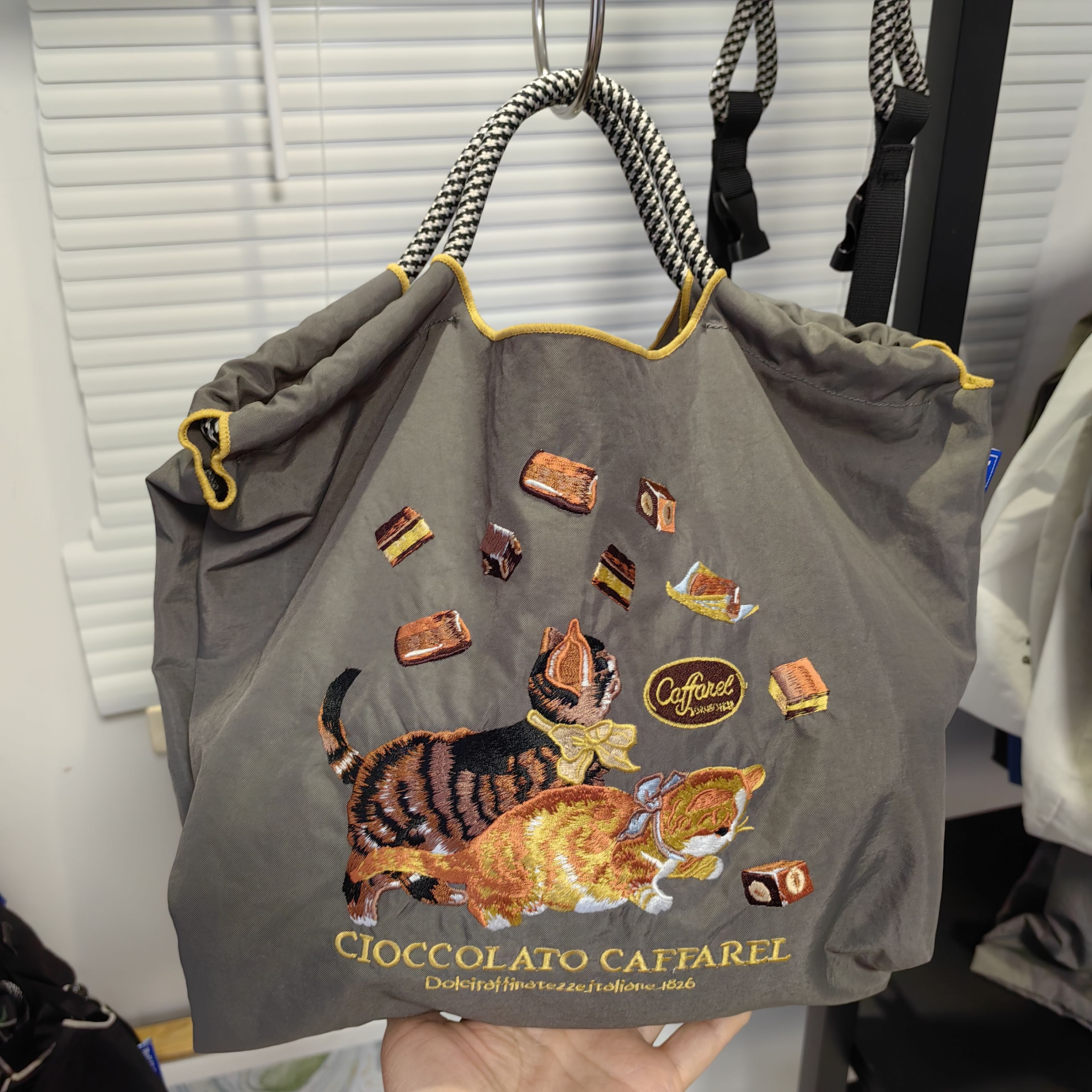 新款少量现货 自制ball chain巧克力猫咪环保刺绣包中小号购物袋 - 图0