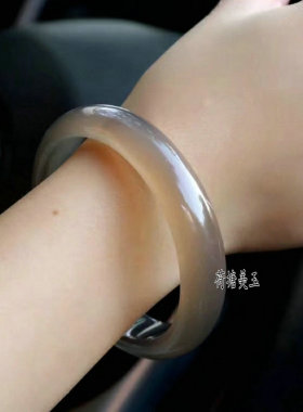 巴西原色玉髓饰品玛瑙手镯送妈妈