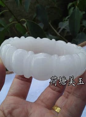天然新疆白玉送妈妈高档饰品手镯