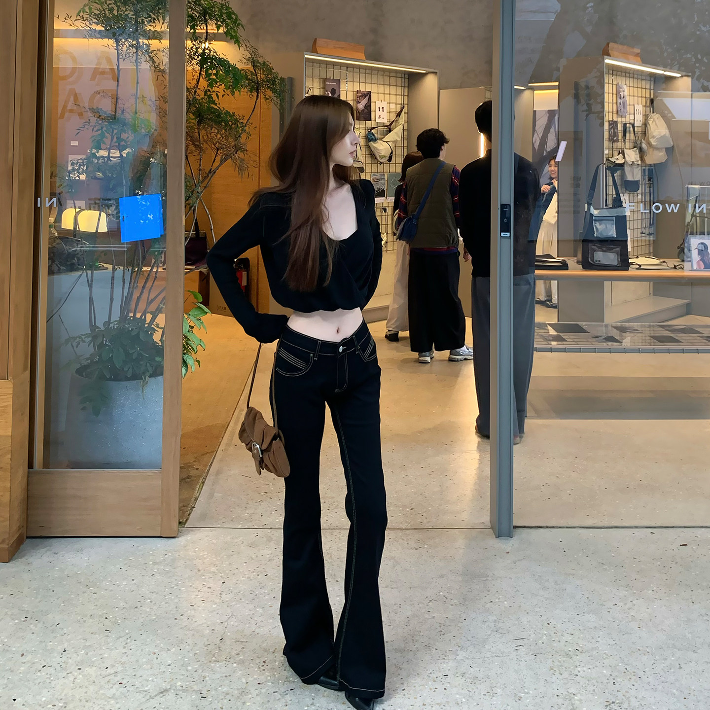 Lienni2025冬季新款假两件镂空露背上衣女拼接蕾丝针织半身裙套装,淘宝优惠券,粉丝福利购,淘宝优惠卷