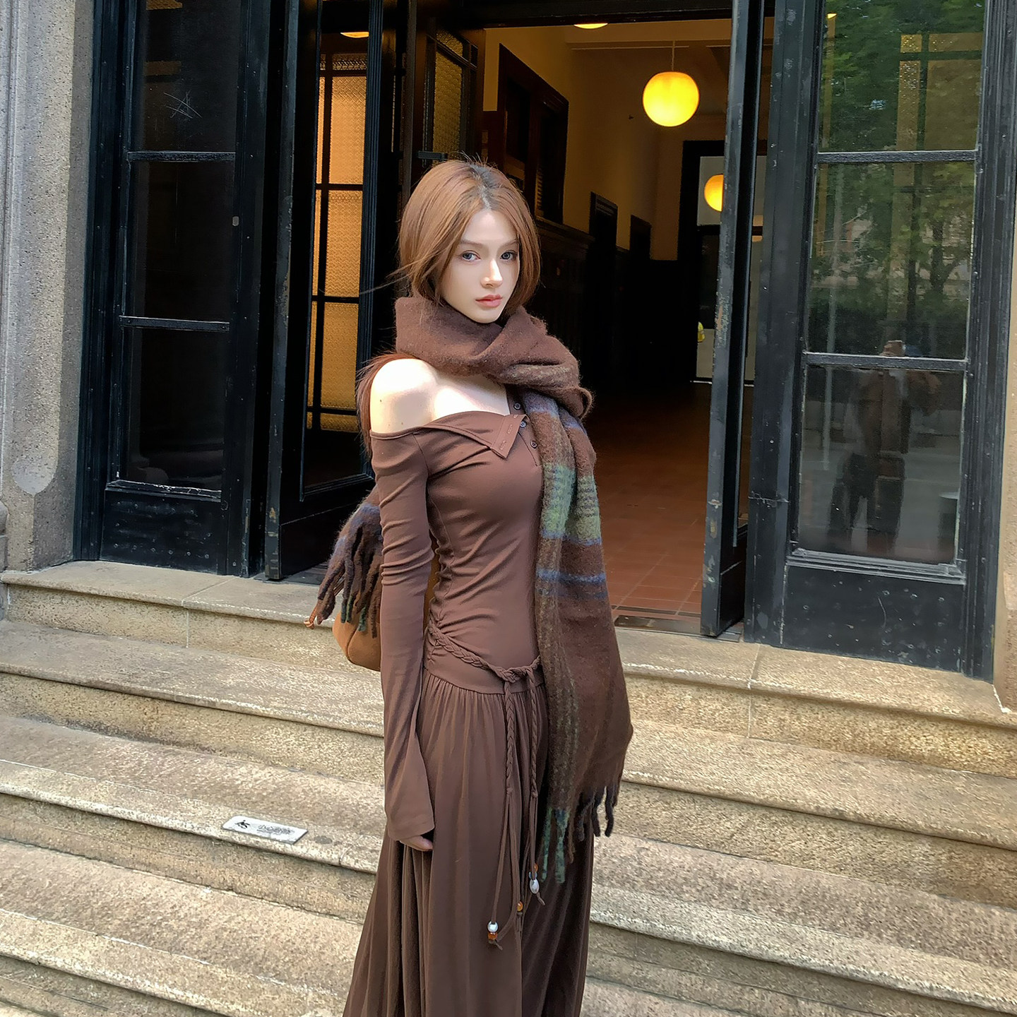 Lienni2025秋冬日新款内搭伴侣长袖高腰显瘦斜肩领长款连衣裙女,淘宝优惠券,粉丝福利购,淘宝优惠卷