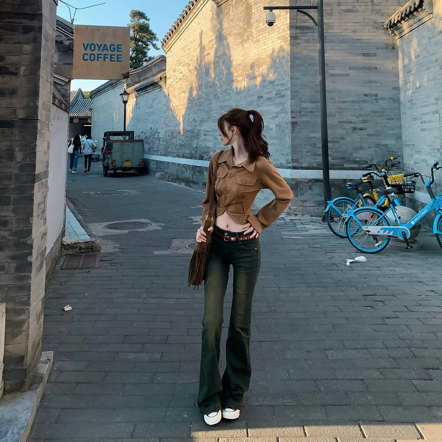 Lienni2025秋季新款气质通勤长袖短款单排扣翻领两穿针织衬衫女,淘宝优惠券,粉丝福利购,淘宝优惠卷