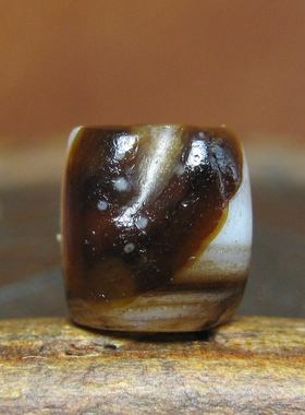 老药师玛瑙方棱珠7.5×8mm